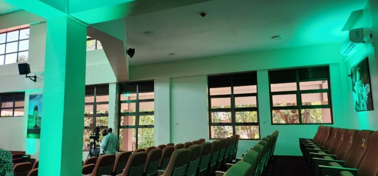 Side seating with wall speakers